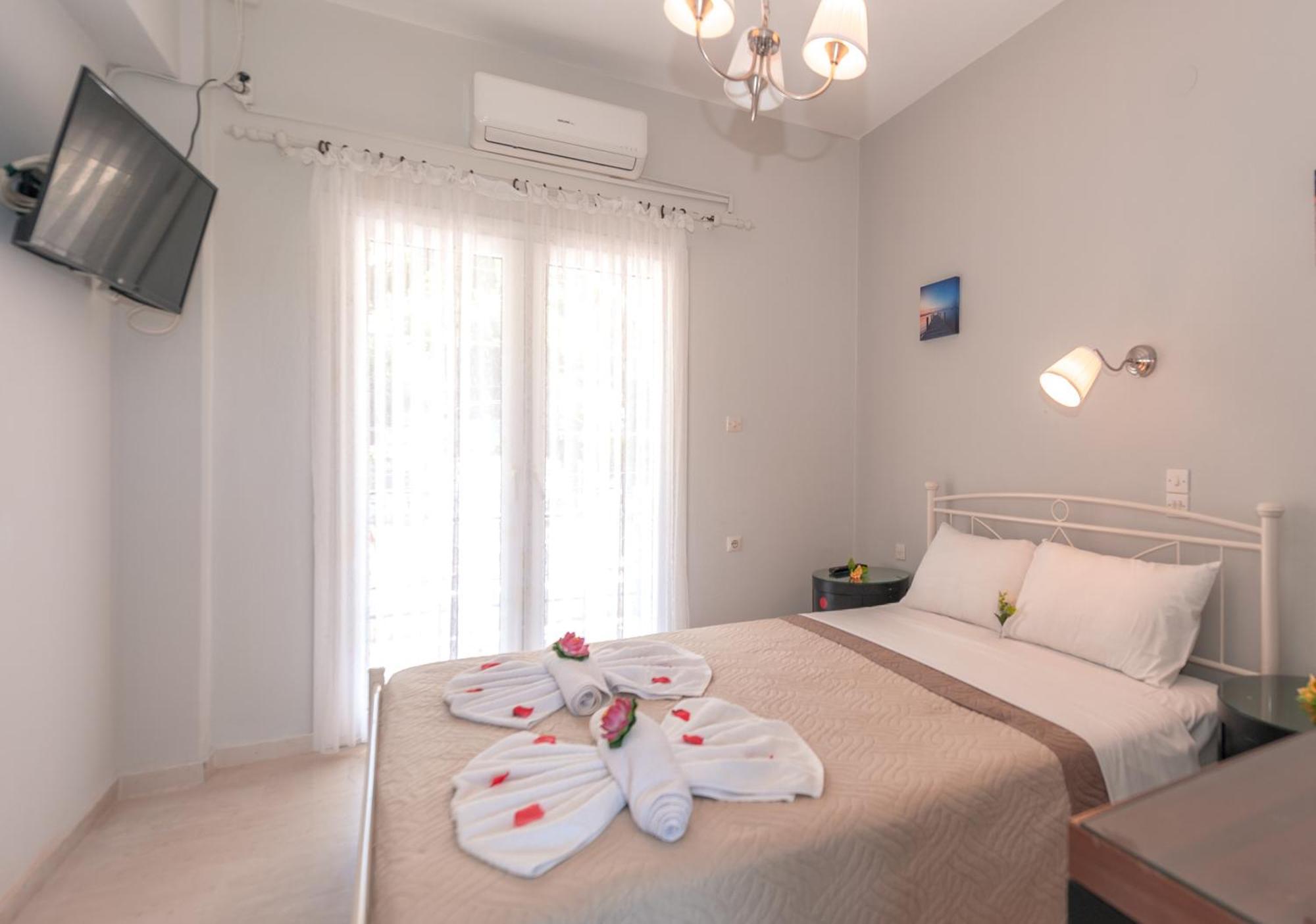 Vassilis Paradise Garden Aparthotel Айос-Єорйос-Пагон Екстер'єр фото
