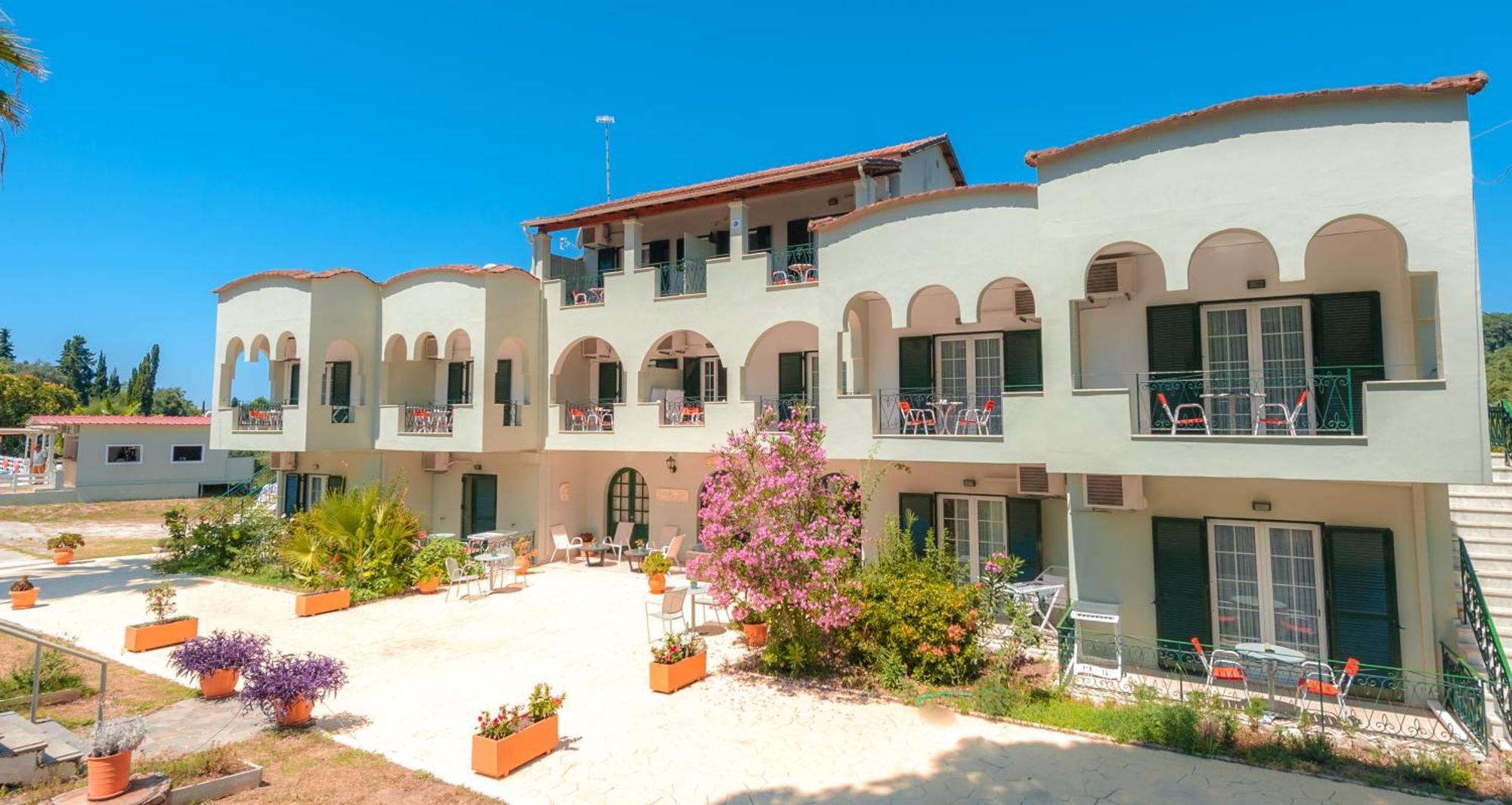 Vassilis Paradise Garden Aparthotel Айос-Єорйос-Пагон Екстер'єр фото
