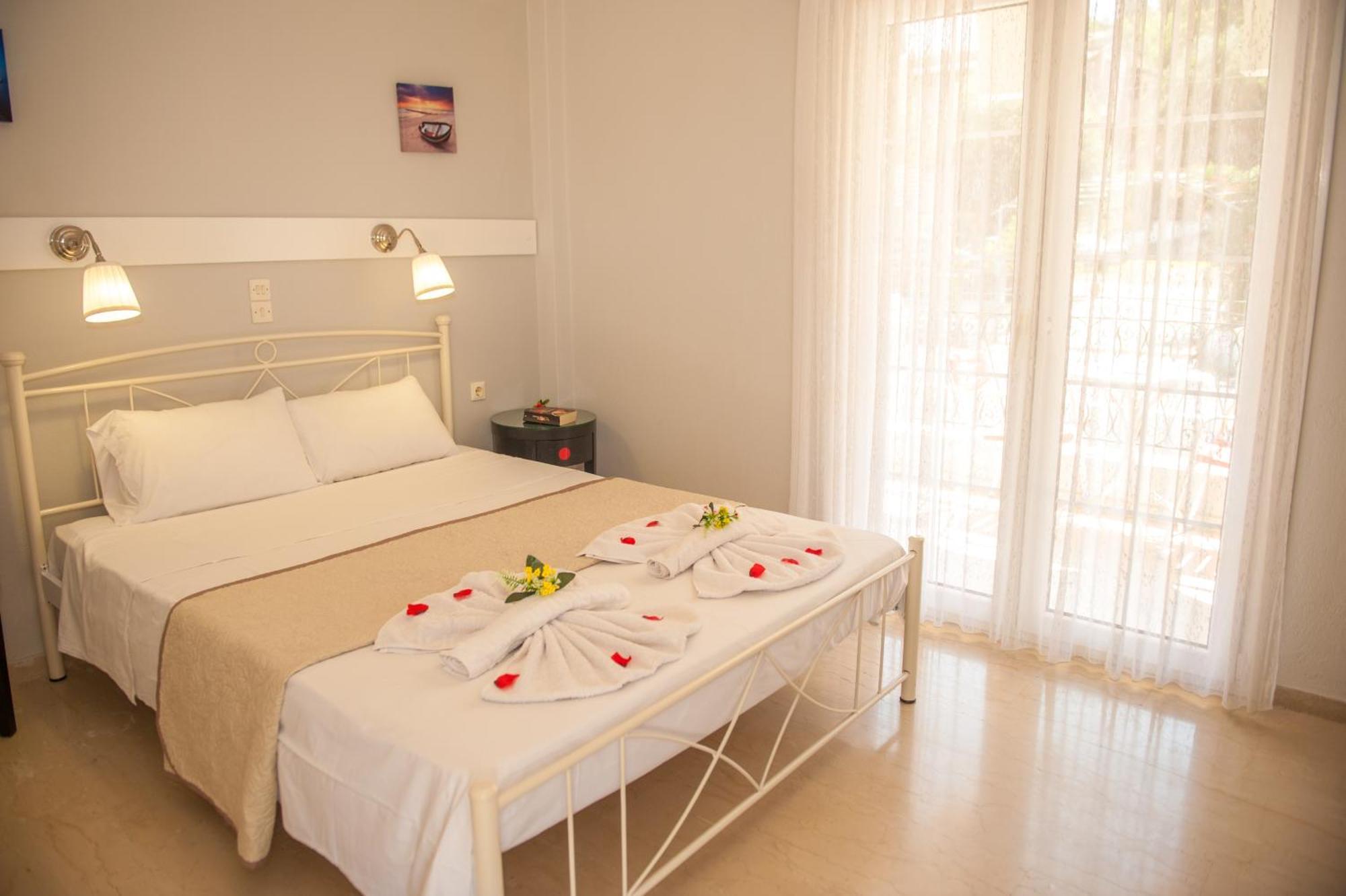 Vassilis Paradise Garden Aparthotel Айос-Єорйос-Пагон Екстер'єр фото