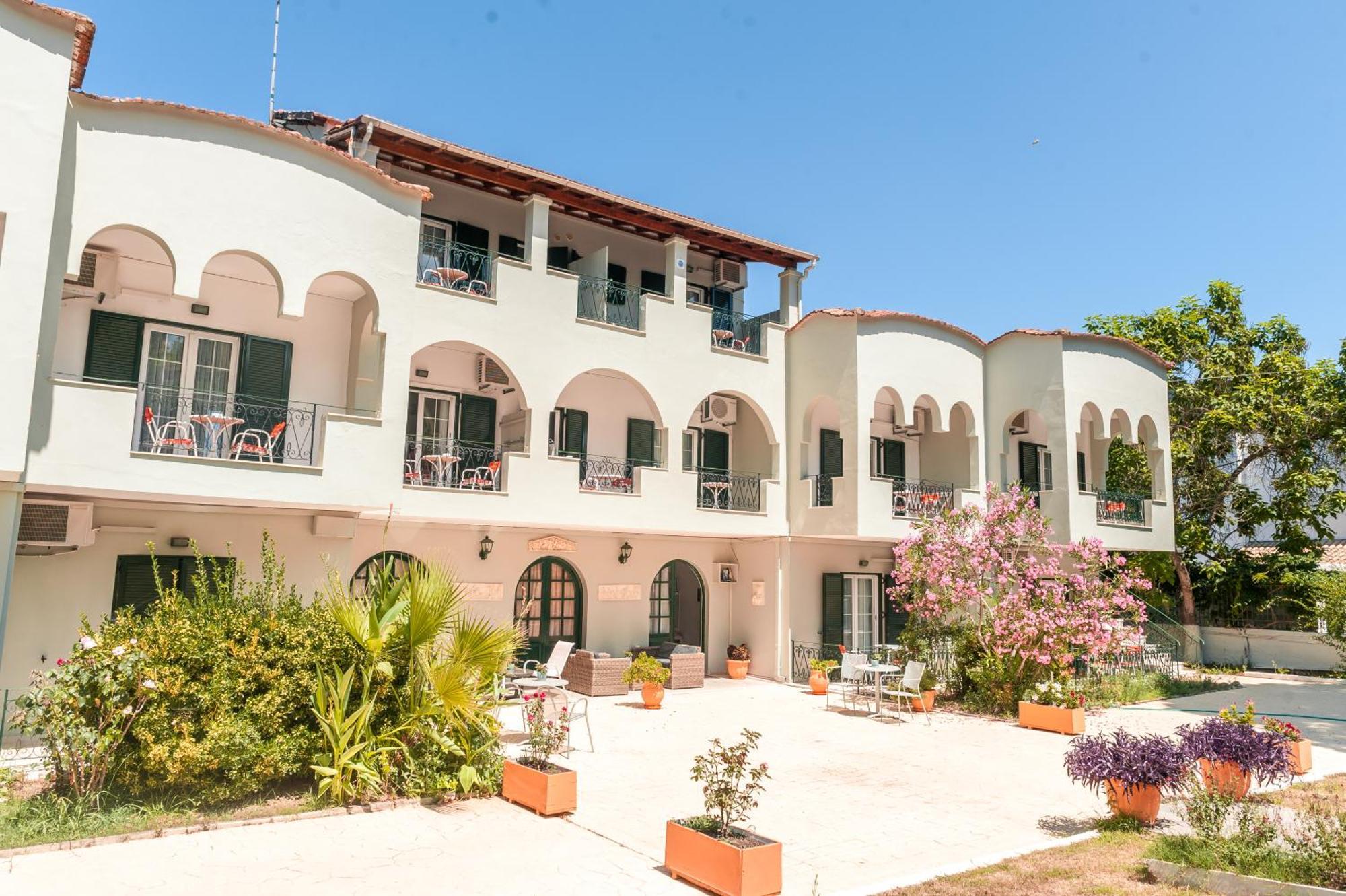 Vassilis Paradise Garden Aparthotel Айос-Єорйос-Пагон Екстер'єр фото